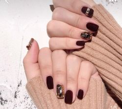 -Pink You美甲美睫纹绣定制中心