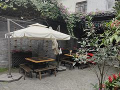 -佬革命主题火锅(玉沙路店)