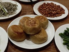 -清真吴记门钉肉饼·喜多利