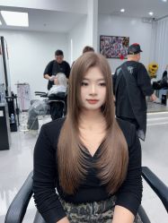 -5M HAIR SALON