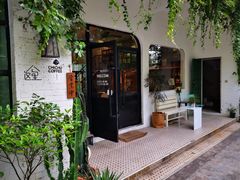门面-彳亍咖啡·这里(水湾路店)