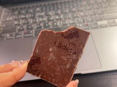 -Laderach 莱德拉(上海环贸iapm店)