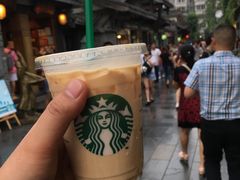 -星巴克臻选(成都宽窄巷子店)