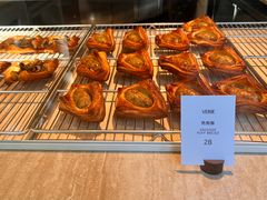-VERIE BAKEHOUSE