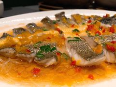 炳胜辣蒸东海小黄鱼-小炳胜(卓悦中心店)