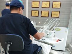 -上海仁爱医院口腔科 · 种植