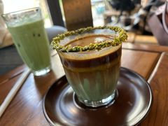 -Metal hands·铁手咖啡