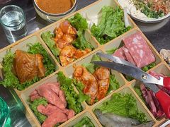 -英雄故事地摊烤肉(马驹桥店)