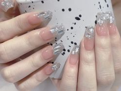 -爱纶美·美甲美睫半永久