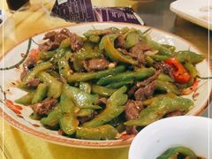 -洞密园美食城(富华路店)