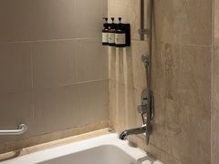 -三亚亚龙湾红树林度假酒店
