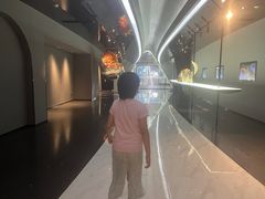 -上海虹桥中心爱琴海亚朵S酒店
