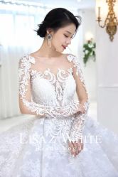 -Renee芮亦婚纱(原丽莎)