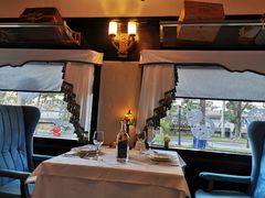 -火车头法国西餐厅