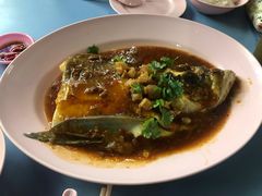 酱蒸松鱼头-成记酱蒸松鱼头