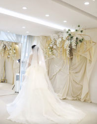 -台湾蔡美月婚纱租赁