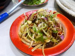 -边江铁锅炖鱼(振八街店)