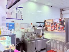 -DQ·蛋糕·冰淇淋(西直门店)