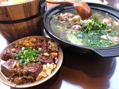-谢老五跷脚牛肉·非遗传承店