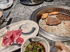 -阪尚皇·原切牛排·烤肉火锅自助(北京路店)