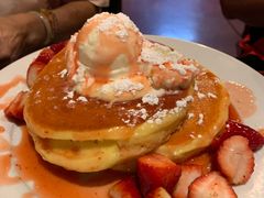 -Pancakes on the rocks(Darling Harbour)