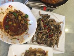 -唐师傅湘西名菜馆(武陵路店)