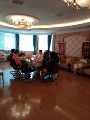 -杰爱月子护理中心