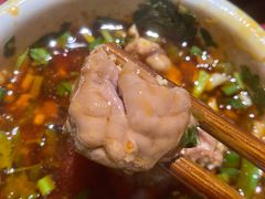 鲜脑花-黄家码头老火锅(解放碑旗舰店)