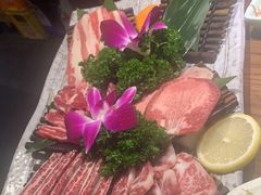 -明洞阿姨·韩式酱蟹烤肉·创意料理(三元桥店)