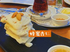 -MADO冰淇淋咖啡馆(淘金店)
