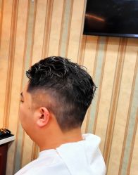 -绅仕門男士理发馆