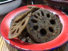 -老三样·美食研究中心(世贸路店)