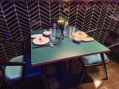 -逸馥荟(人广来福士店)