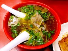 牛肉汤-潘国仙耳光馄饨(黄家阙路店)