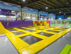 -飞跃蹦床乐园(南山科技园店)