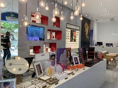 -茂昌眼镜(南京西路店)