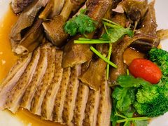 狮头鹅三拼盘-e公馆鹅肉饭店·潮汕卤鹅(西平店)