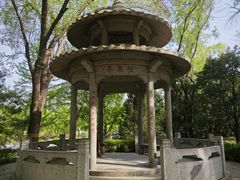 -玲珑塔公园