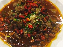 水煮牛肉-梓程海鲜大酒家