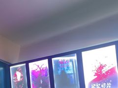 -荒岛实景沉浸密室(江汉路1店)