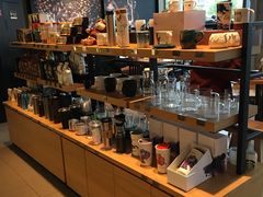 -星巴克臻选(郑州中原万达店)