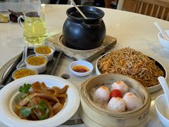 -乜都得港式茶楼(天贵路店)