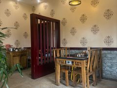 -周老三跷脚牛肉·全牛火锅(非遗传承店)