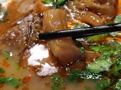 半筋半肉面-金杨拉面王小吃面馆·牛三宝面·红烧牛肉粉