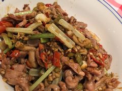 -笨豆腐居民楼菜馆•江西小炒(天津开发区店)