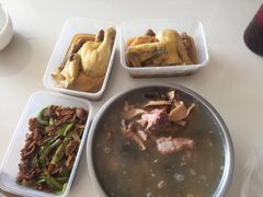 -民间瓦缸煨汤館(嵩山路店)