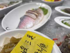 -佬太公海鸭·海鲜大排档(上海总店)
