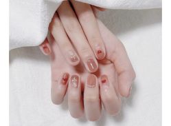 -悦指间美甲美睫