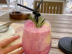 -Mark&Mars Restaurant