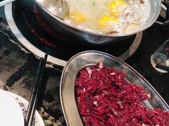 -牛一煲美食(江高店)